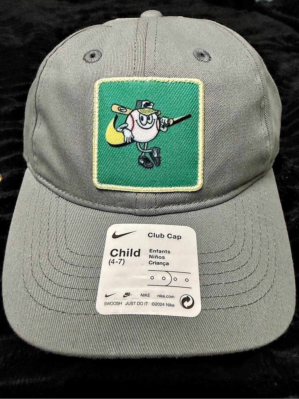 Nike Club Cap Child Baseball Patch Hat Gray & Green